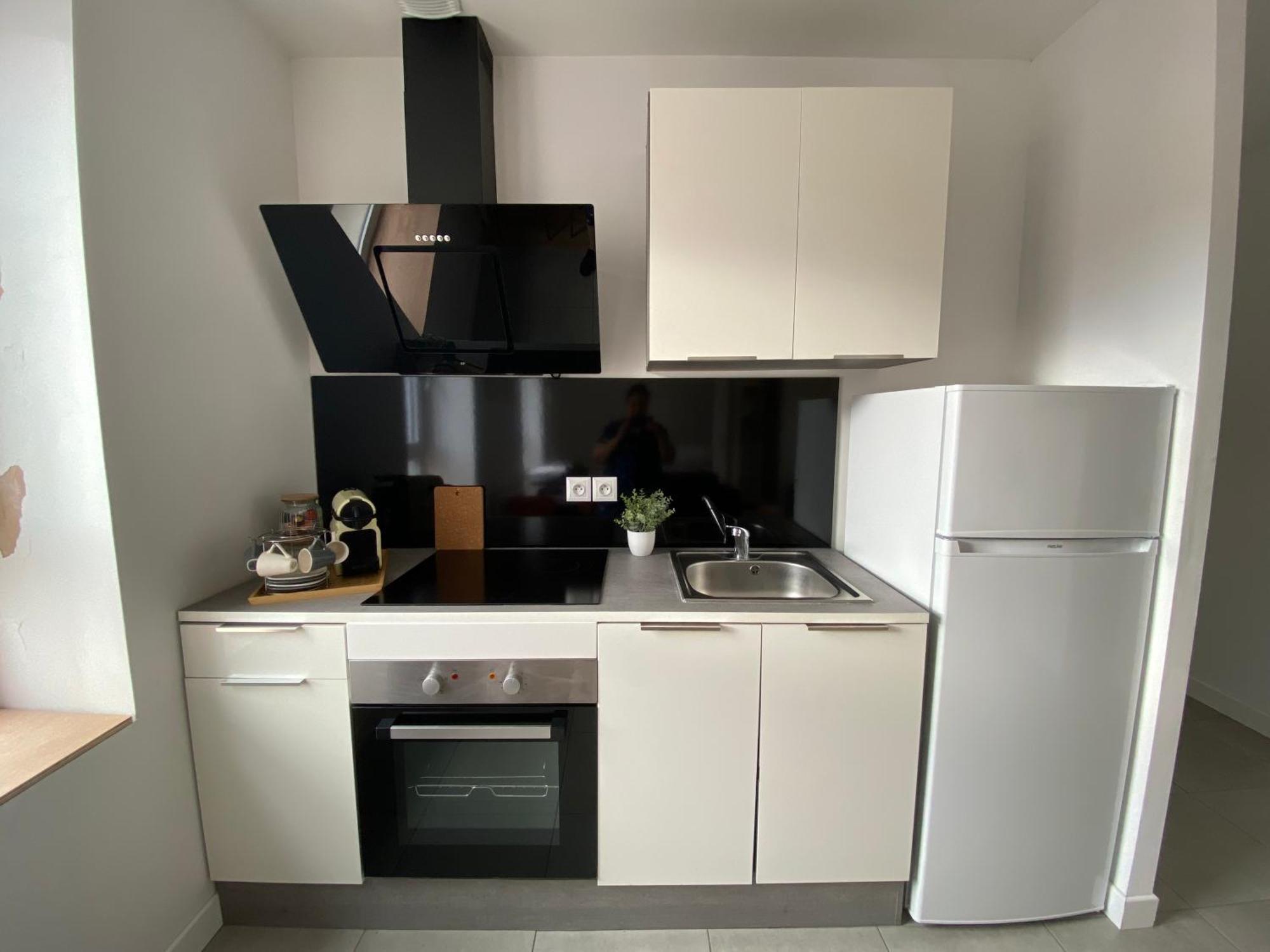 Ferienwohnung Family House - Centre Gare Roanne Exterior foto